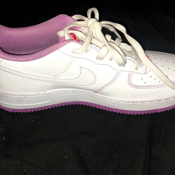Nike air force ones fuchsia glow - Picture 3 of 4